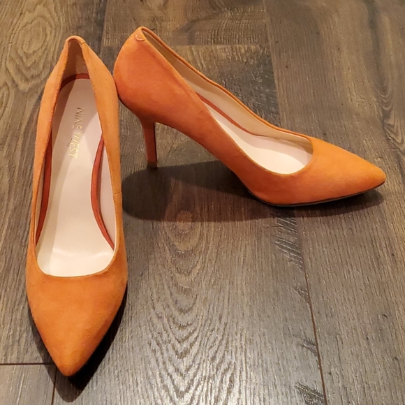 Nine West Shoes - Nine West Suede Coral Pumps